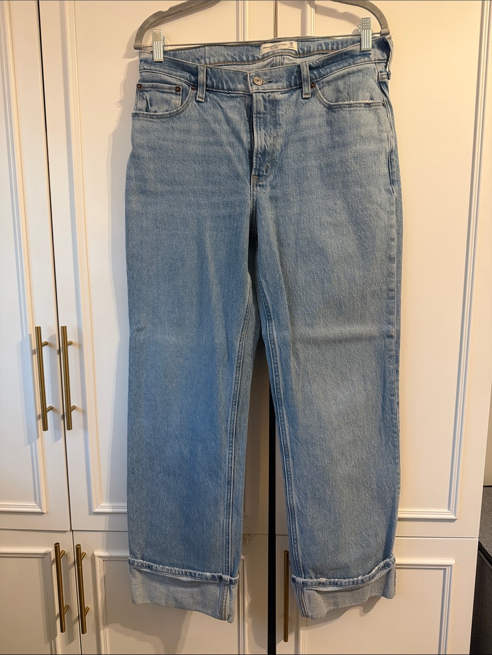Abercrombie & Fitch The Baggy Low Rise Jeans